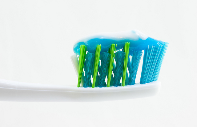 How to Disinfect a Toothbrush