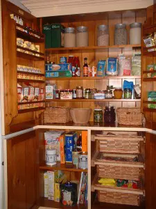 kitchen cabinet