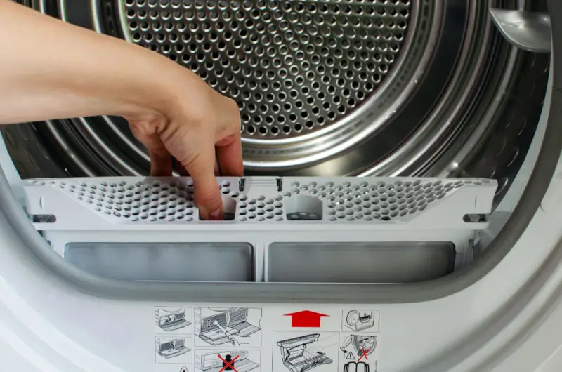 Cleaning Your Washing Machine's Lint Trap Filter